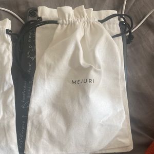 MEJURI jewelry dust bag new